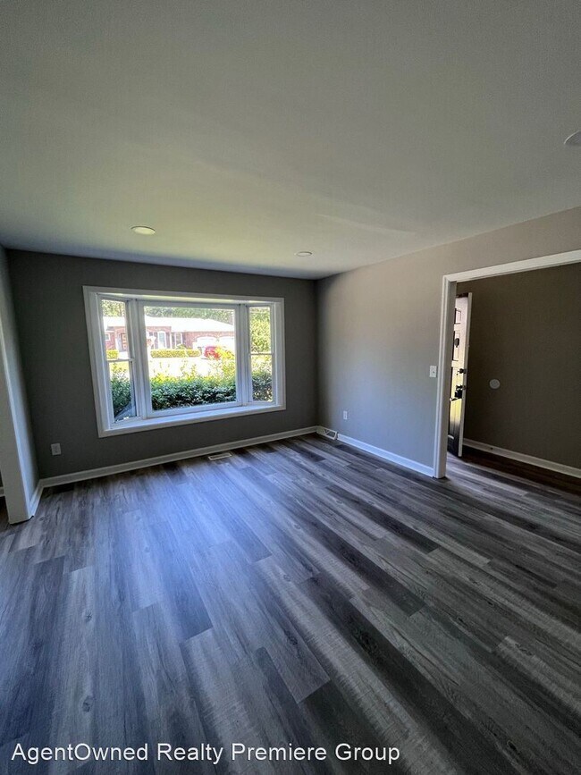 Building Photo - 3 br, 2 bath House - 2517 Bengal Rd