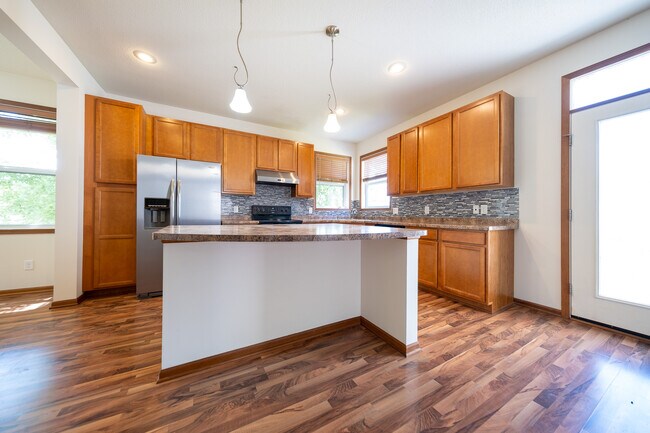 Foto del edificio - 1814 Spring Creek Dr