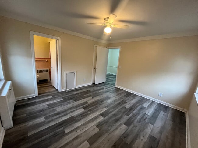 Building Photo - 3166 Werk Rd