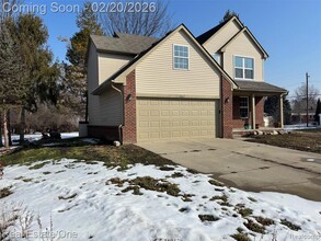 Building Photo - 2663 Parasol Dr