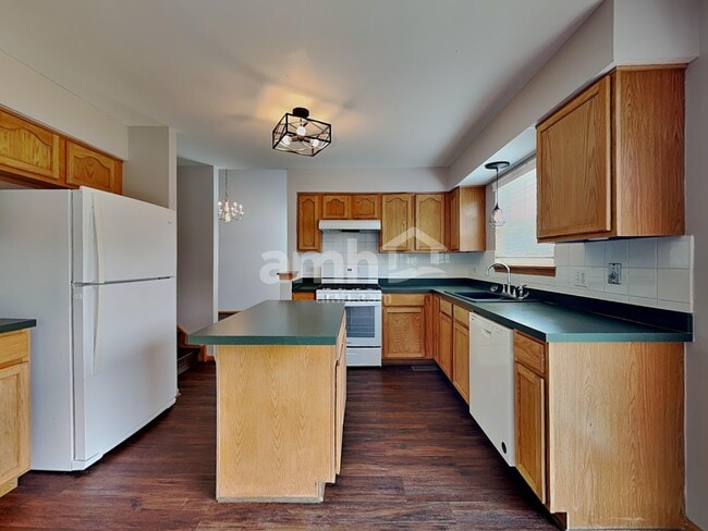 Building Photo - 11725 Cape Cod Ln