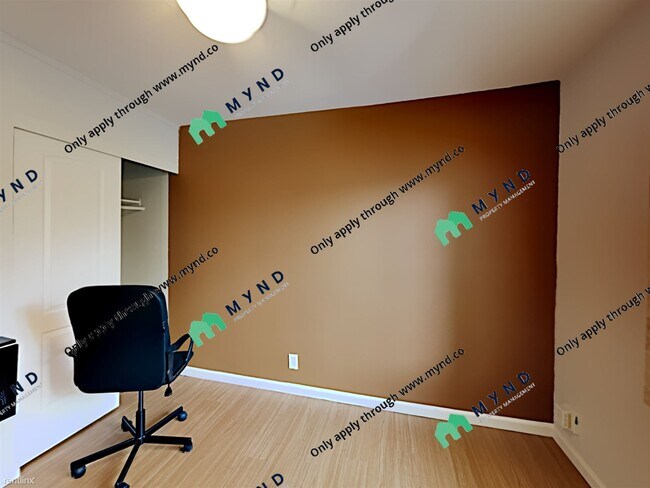 Foto del edificio - 3 br, 1 bath House - 5808 21st Ave