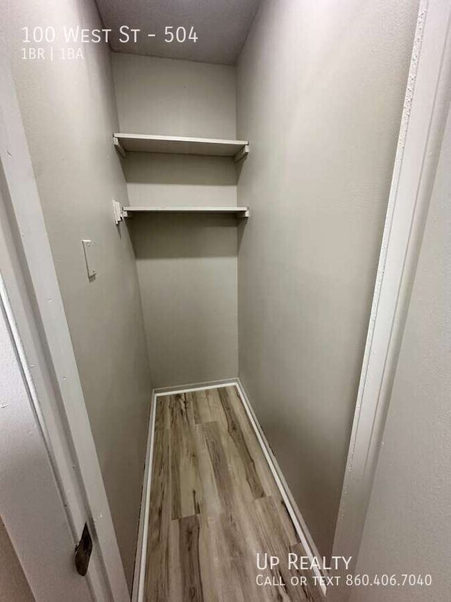 Foto del edificio - 100 West St