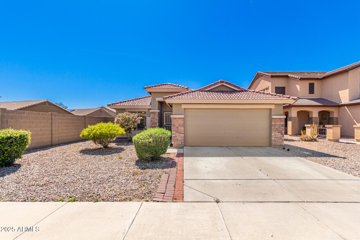 Primary Photo - 2070 S 216th Ln