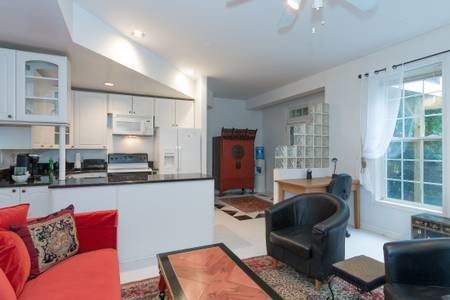 LIVINGROOM - 2403 Shreve Hill Rd