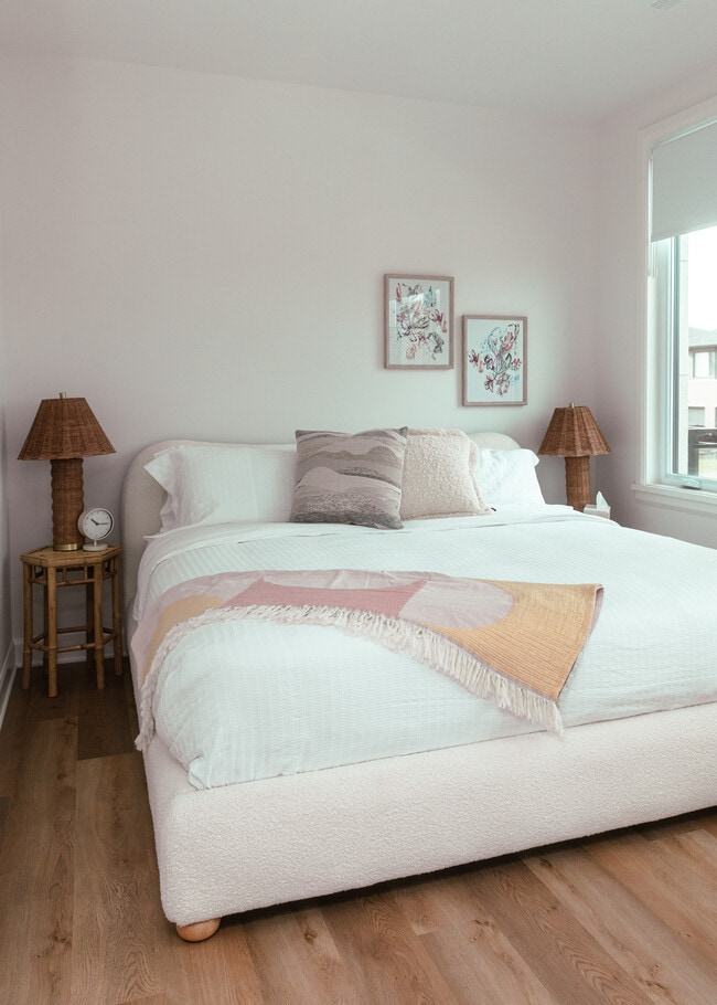 Photo du bâtiment - Wateridge Village Luxury Rentals
