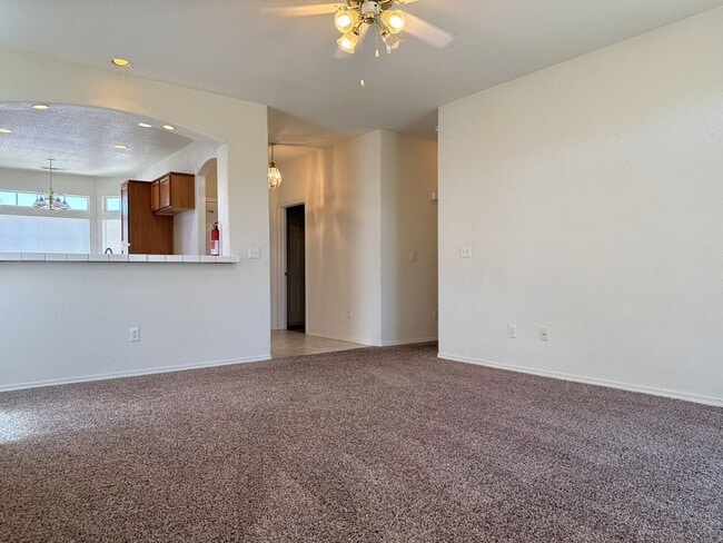 Foto del edificio - Move in Ready 3/2