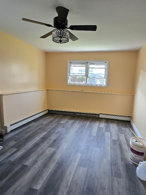 Building Photo - 69-23-23 De Costa Ave