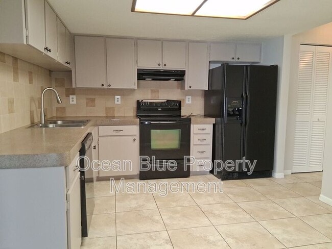 Foto del edificio - 8732 Elm Leaf Ct