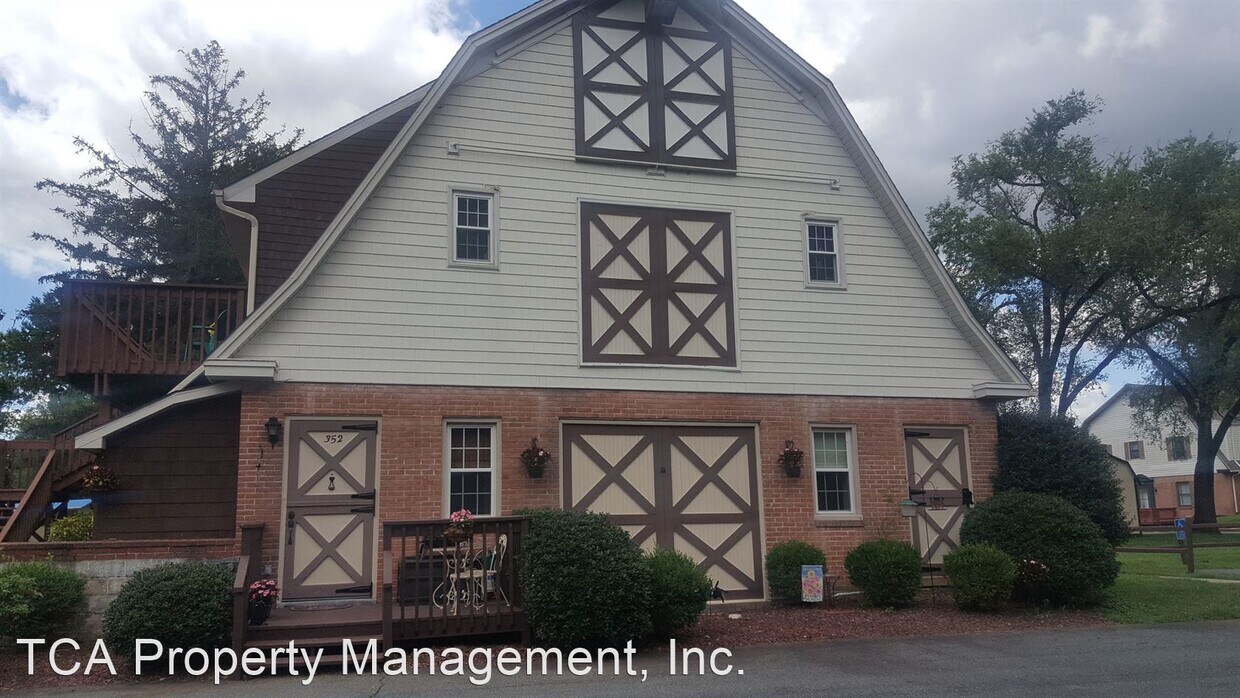 Foto principal - 2 br, 2 bath House - 360 Union Street