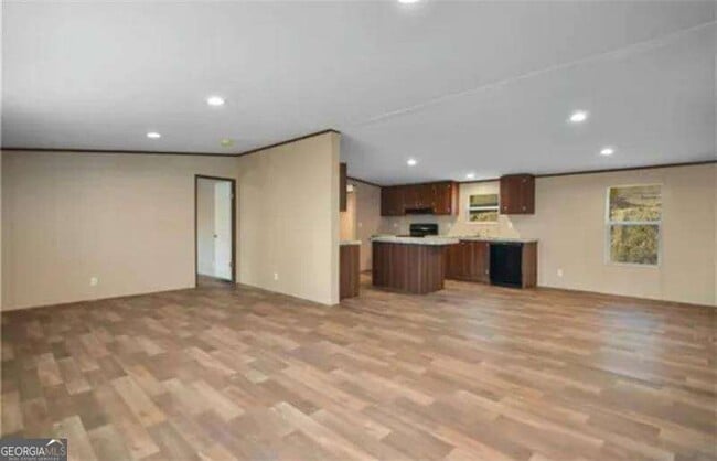 Building Photo - 348 Ruby Ridge Dr