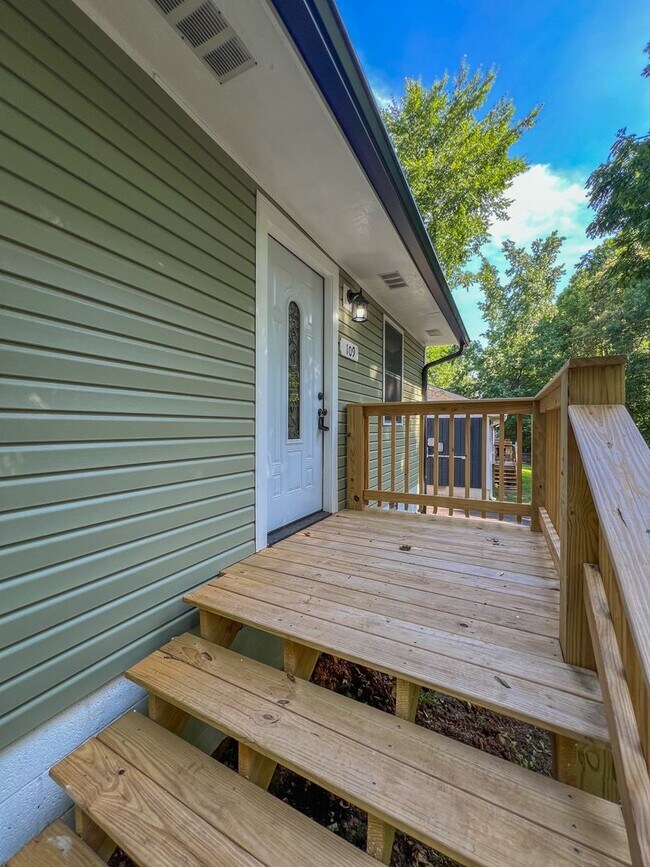 Foto del edificio - Move-In Specials Available! Completely Rem...