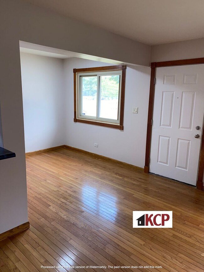 Foto del edificio - 2/3 Bedroom Townhouse in Gurnee School Dist