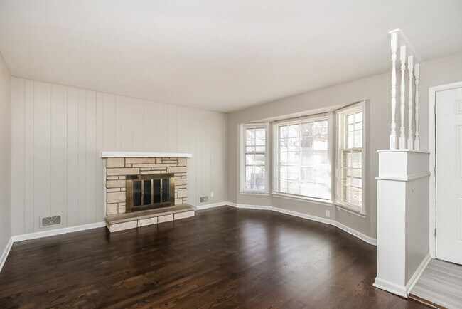 Foto del edificio - 8705 Evanston Ave