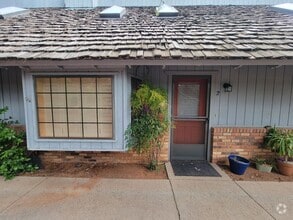 Building Photo - 540 Jordan Rd