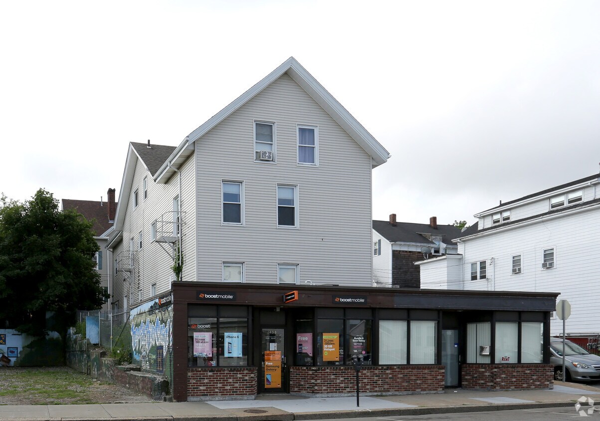 Primary Photo - 502 S Main St