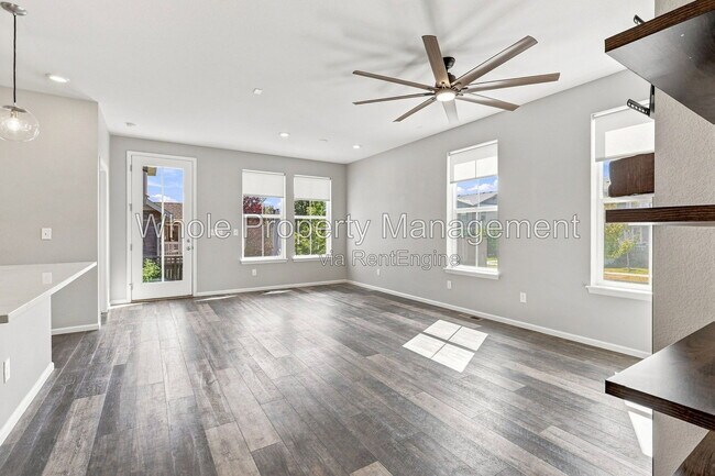 Foto del edificio - 21200 E 61st Ave