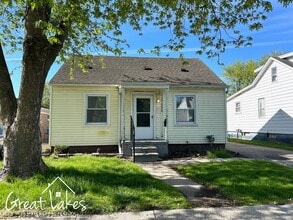 Building Photo - 8428 Timken Ave