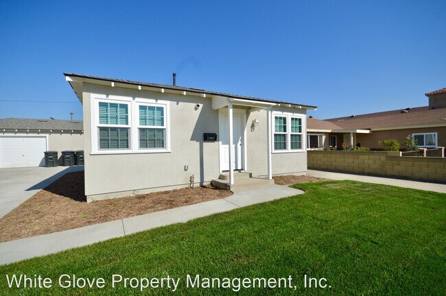 Foto del edificio - 1 br, 1 bath House - 11867 Ashworth St.
