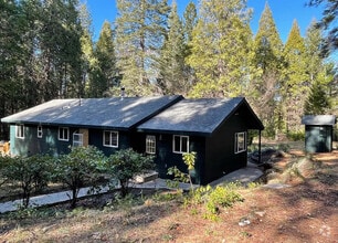 Building Photo - 12038 Pamela Ln