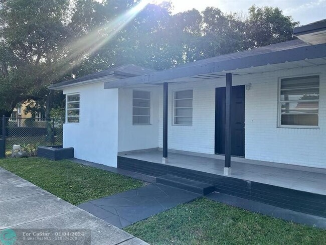 Foto del edificio - 2800 NW 4th St