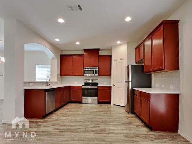 Building Photo - 1746 Cloister Dr