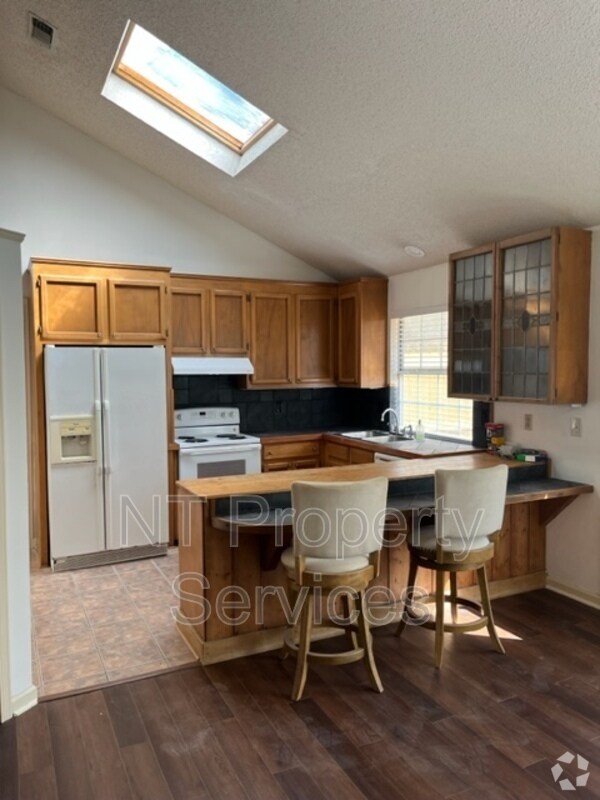 Pin Oak Apartments under 3,000 Baton Rouge, LA 1 Rentals