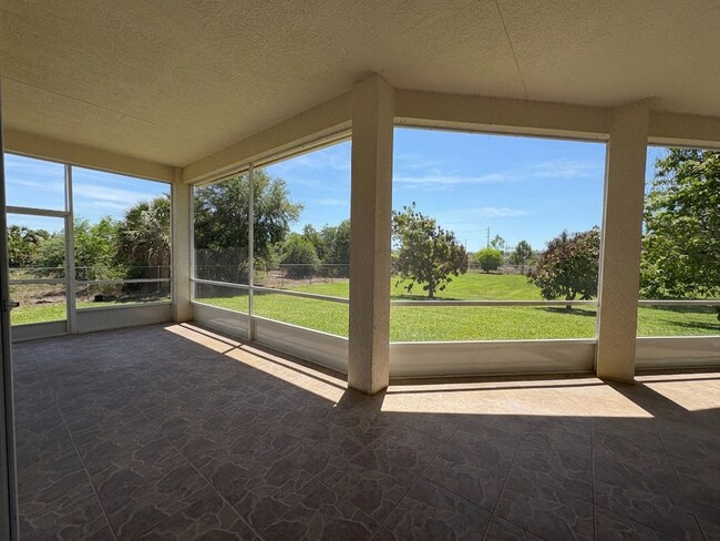 Building Photo - Spacious 4+Den Home on 3 Acres in Golden Gate Estates – Unfurnished and Pet Friendly & Move-In Re...