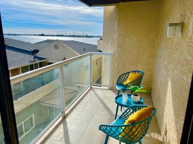 Building Photo - 3888 Riviera Dr