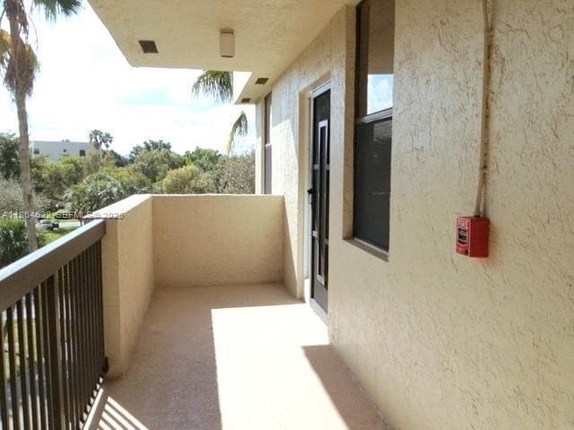 Photo - 3150 NW 42nd Ave - 3150 NW 42nd Ave # E401