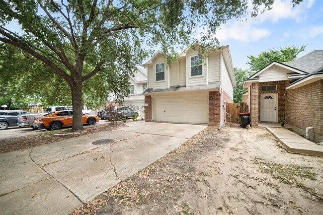 Foto del edificio - 19374 Strathmore Pl Ln