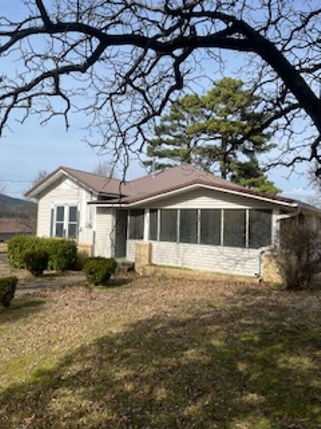 Two Bedroom/One Bath Home House Rental in Poteau, OK