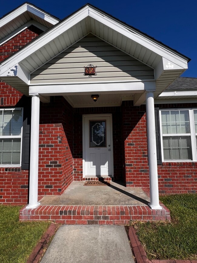 Foto del edificio - 92 Jackson Ave NE