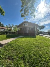 Building Photo - 5045 Bellefontaine Ave
