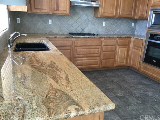 Building Photo - 32550 Sherwood Dr