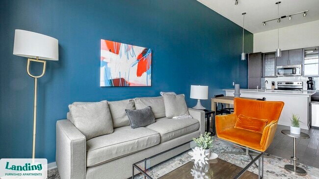 Building Photo - 825 Usener St