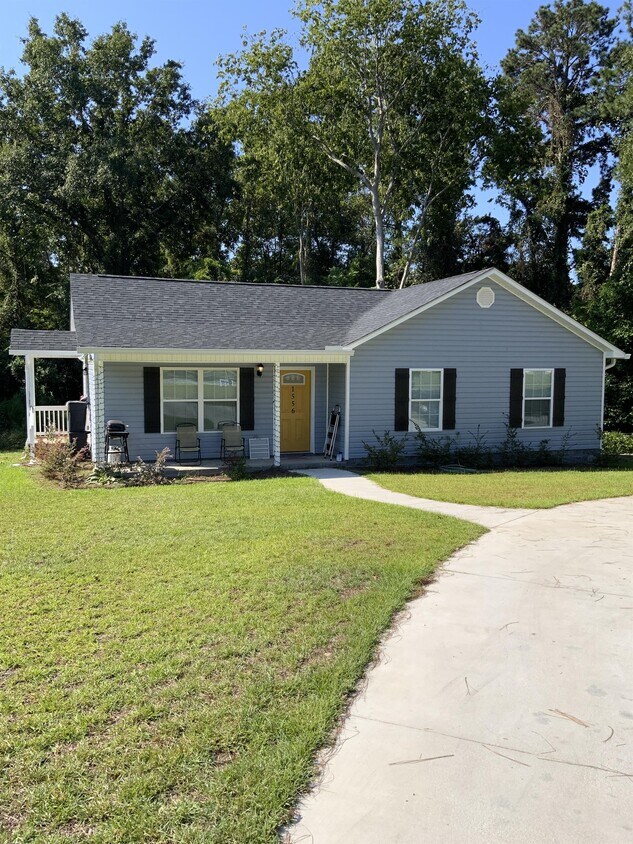 Primary Photo - 1556 Bradley Rd