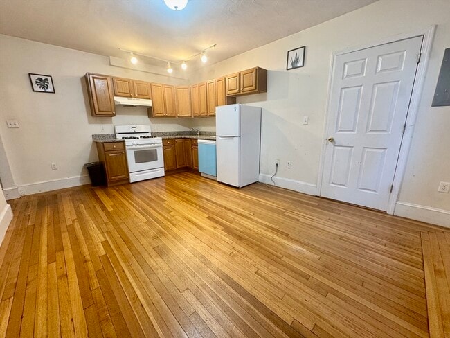 Foto del edificio - 1615 Commonwealth Ave