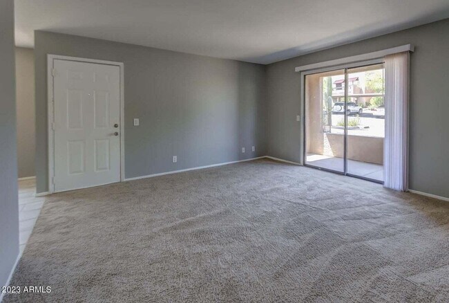 Building Photo - 16657 E Gunsight Dr