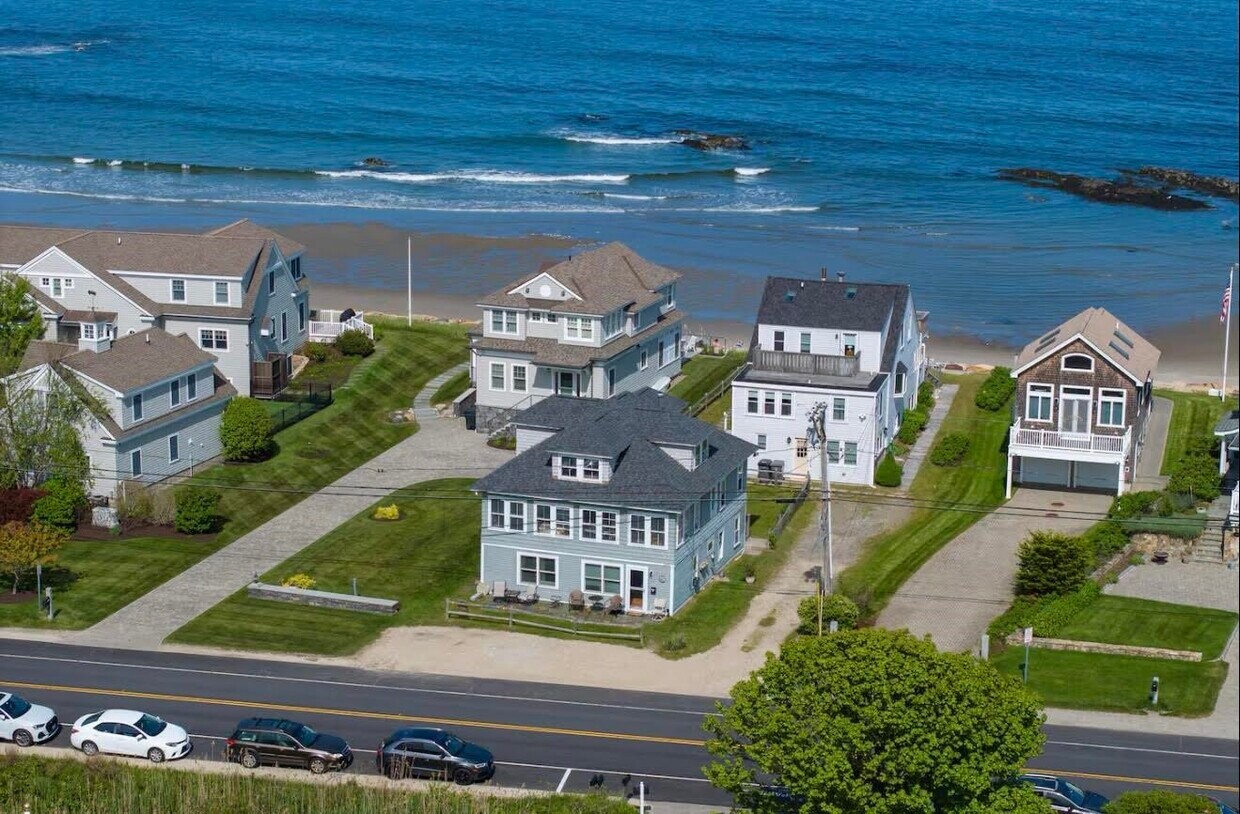 Primary Photo - 1300 Ocean Blvd