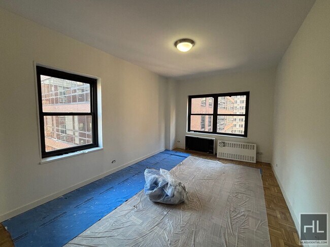 Building Photo - EAST 55 STREET