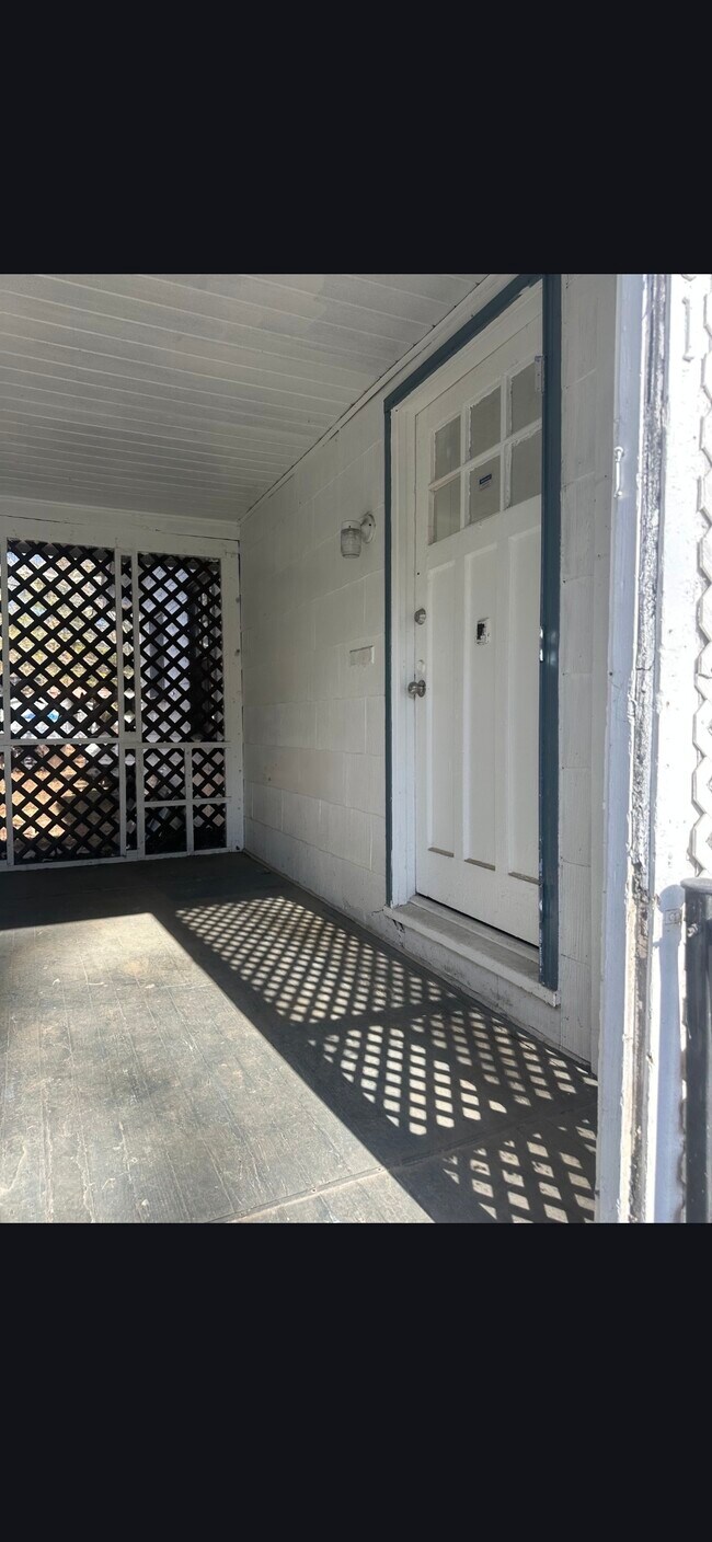 Foto del edificio - 2001 W 28th Ave