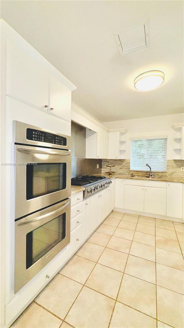 Foto del edificio - 7415 SW 56th Ave