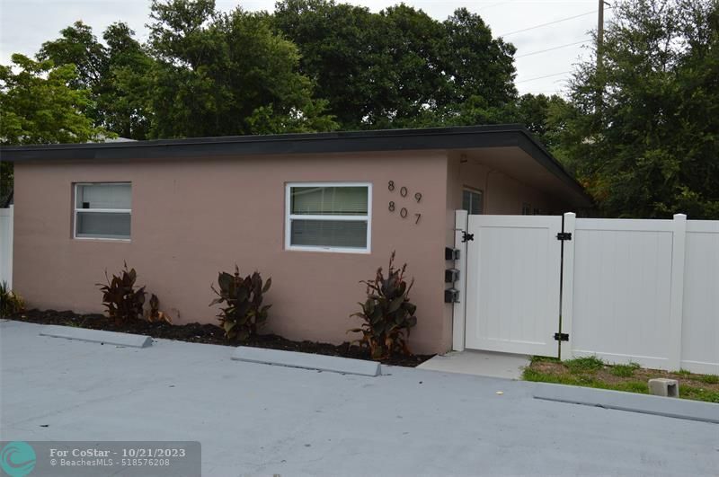 807 Phippen Waiters Rd Unit 2, Dania Beach, FL 33004 Apartment for Rent in Dania Beach, FL