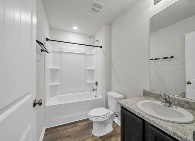 Building Photo - 1035 Limpkin St