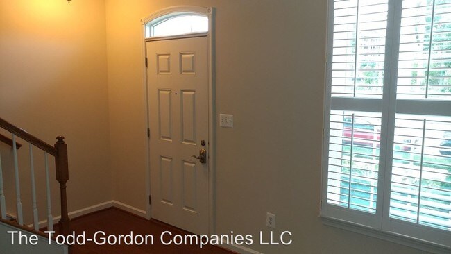 Building Photo - 3807 Commodore Joshua Barney Dr NE