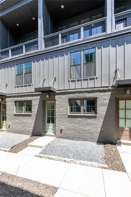 Building Photo - 912 Huff Rd NW