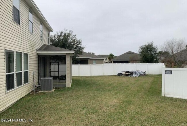 Building Photo - 15784 Messara Ct