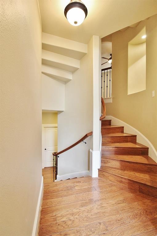 Building Photo - 2625 Villa Di Lago Dr