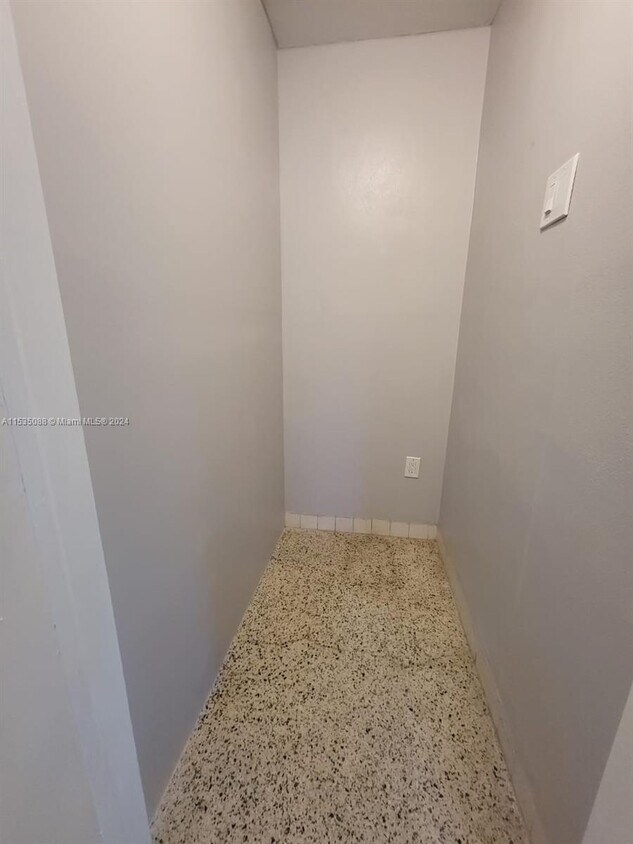Foto del edificio - 200 SE 3rd St